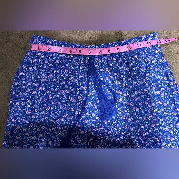 Chelsea & Violet Floral Print Pants Blue w/pockets XS. EUC worn once. - Picture 8 of 10